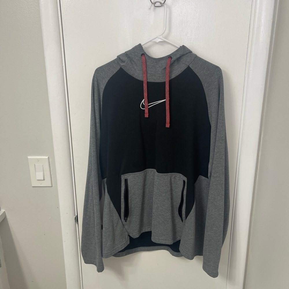 Men’s Large Nike Hoodie
